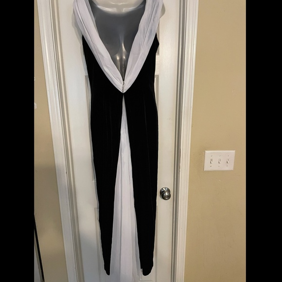 Night Way Collections Elegant VELVET Black and White Dress, size M,NWOT, VINTAGЕ - Picture 2 of 8